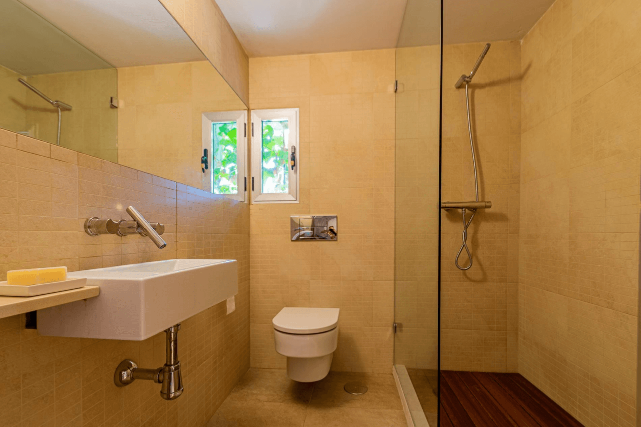Chalet for sale with 3 bedrooms in Peña Roja, Valencia.