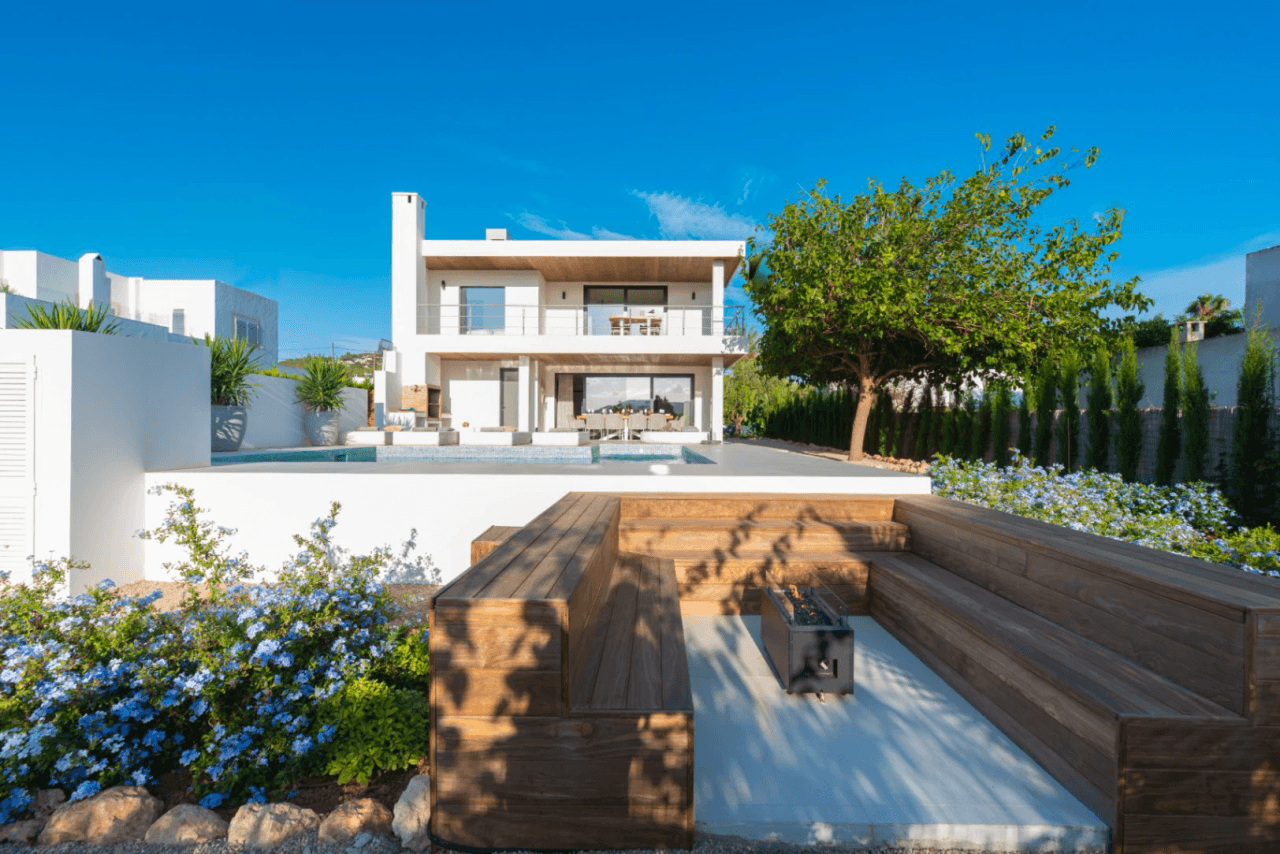 Luxury 5 bedroom villa with tourist license in Can Ramon