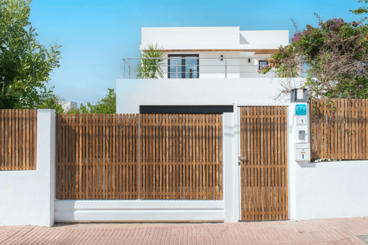 Luxury 5 bedroom villa with tourist license in Can Ramon