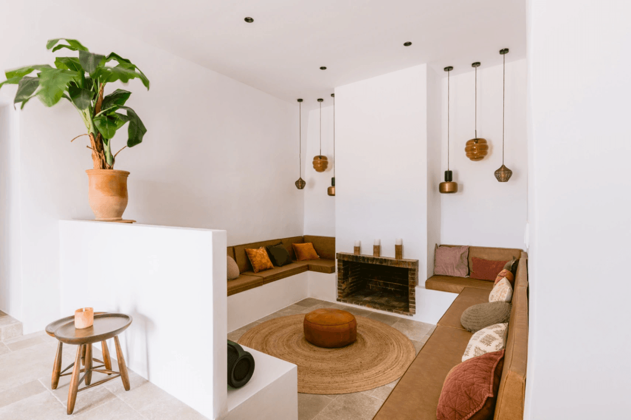 Charming bohemian villa with a guest house in the heart of Sant Jordi