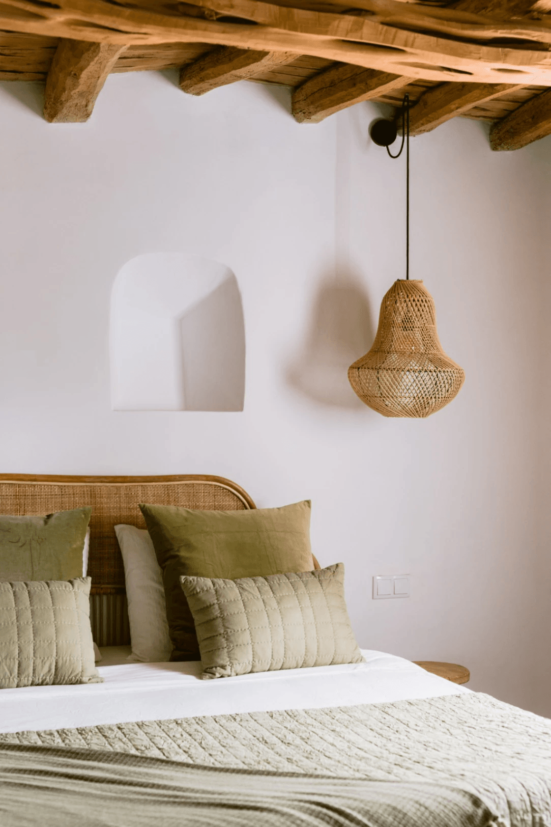 Charming bohemian villa with a guest house in the heart of Sant Jordi